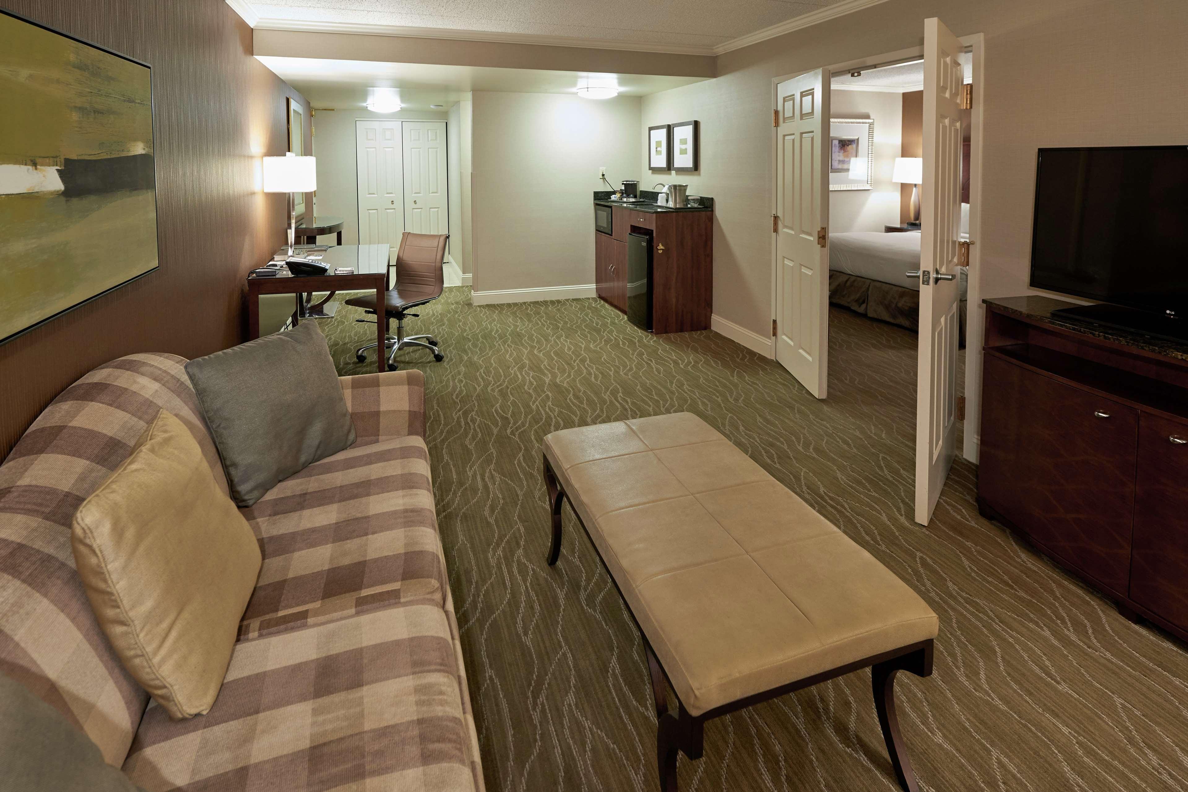Doubletree By Hilton Akron Fairlawn Exteriér fotografie