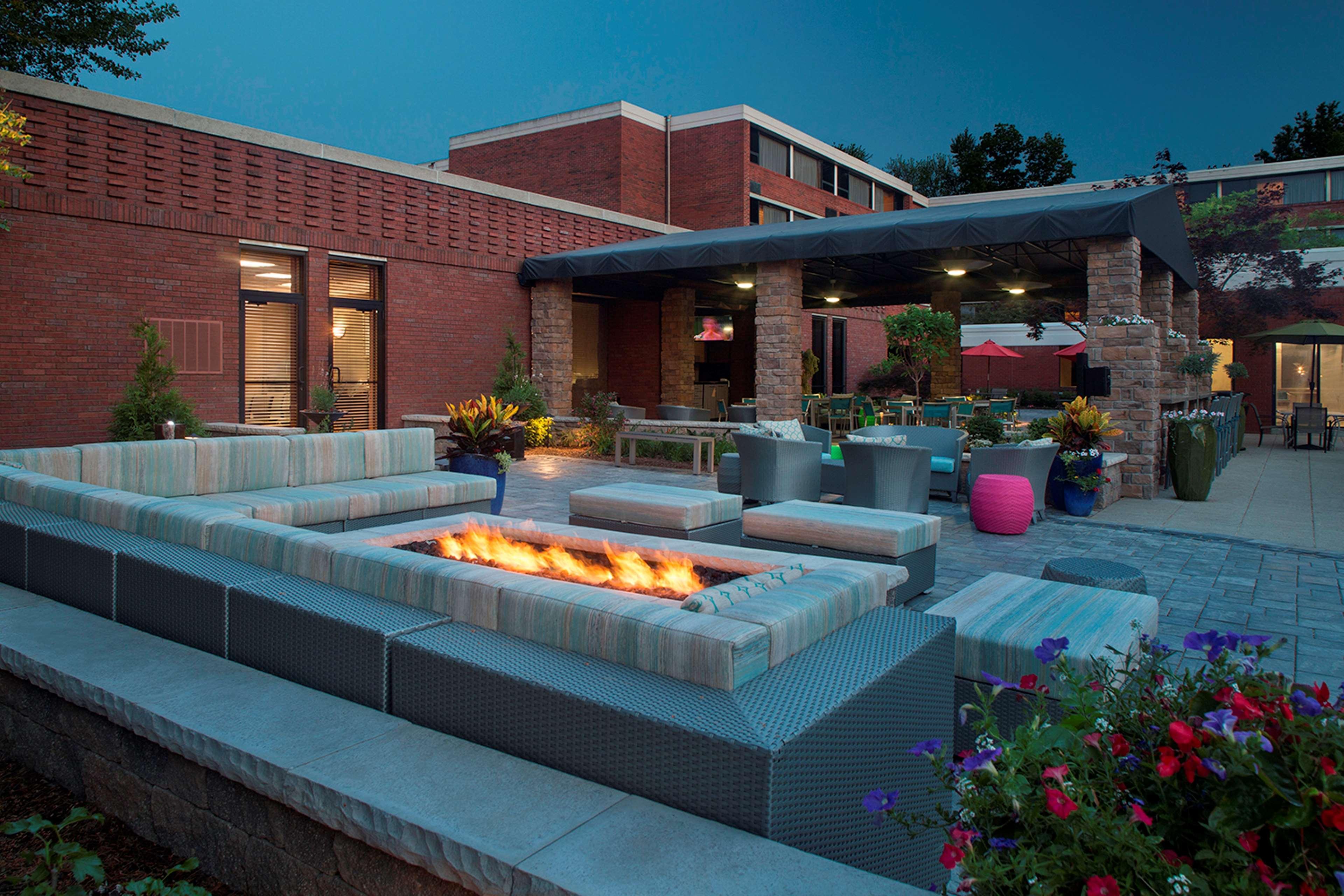 Doubletree By Hilton Akron Fairlawn Exteriér fotografie
