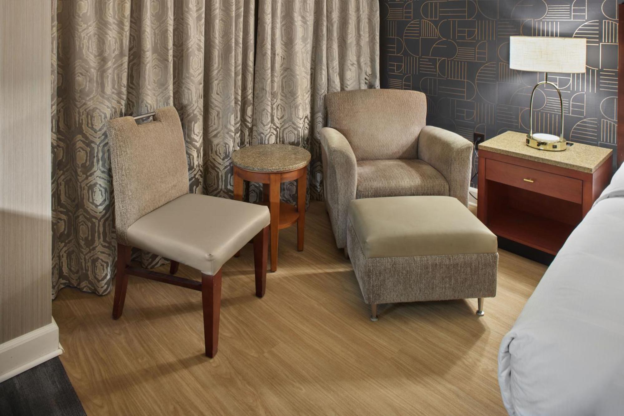 Doubletree By Hilton Akron Fairlawn Exteriér fotografie