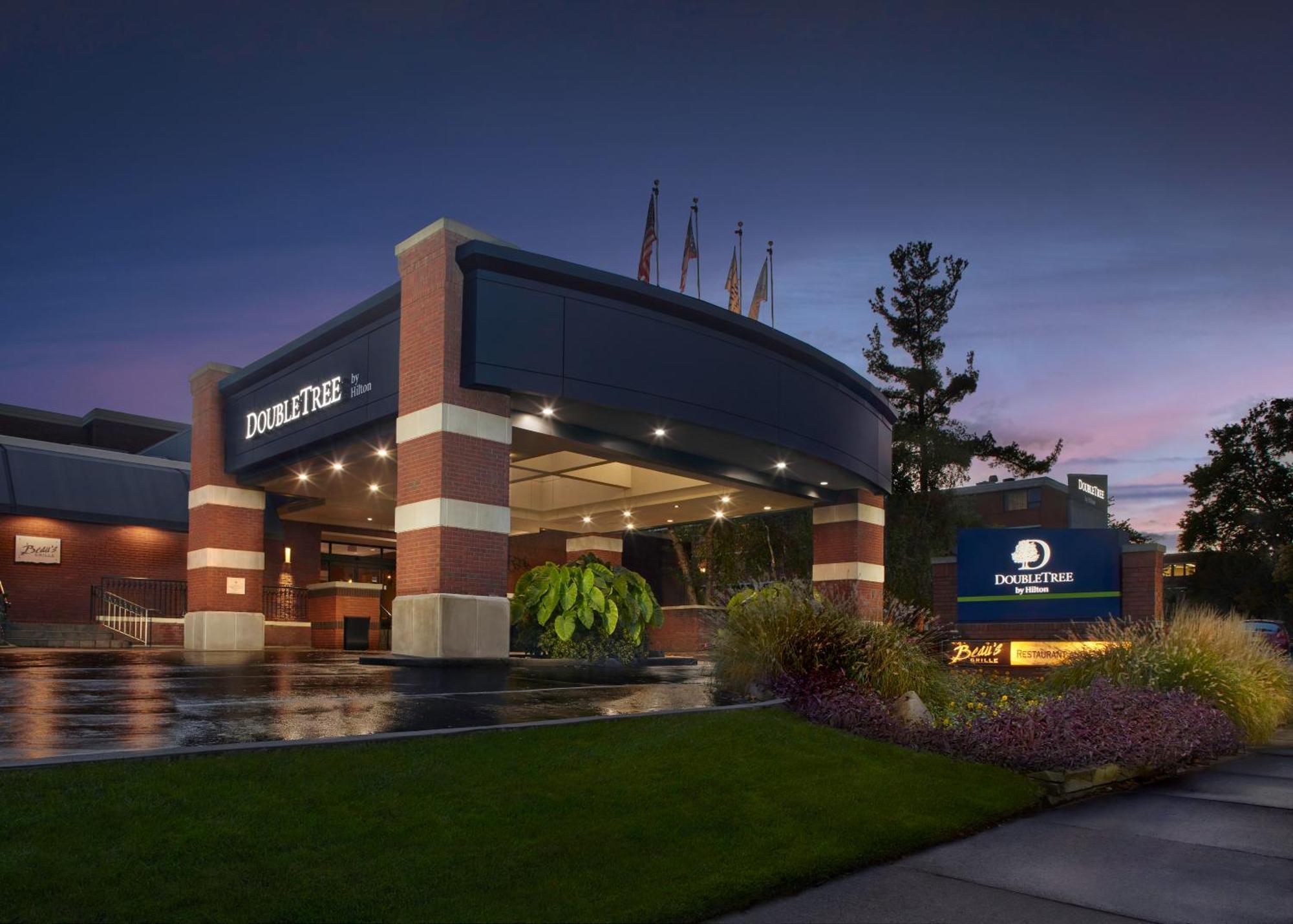 Doubletree By Hilton Akron Fairlawn Exteriér fotografie