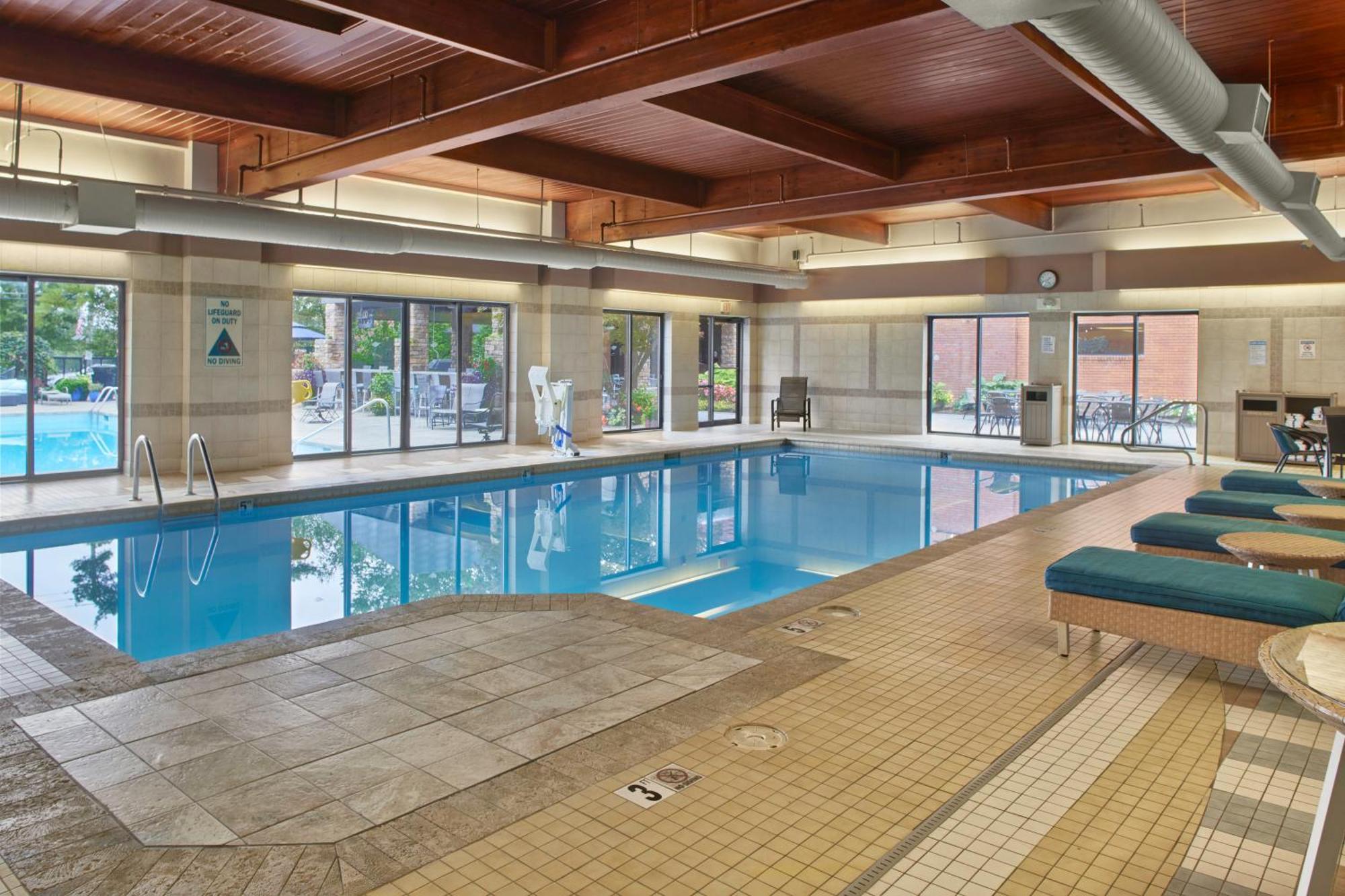 Doubletree By Hilton Akron Fairlawn Exteriér fotografie